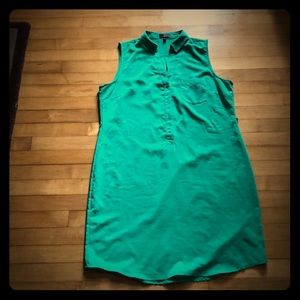 The Limited Green Sleeveless Dress Size L